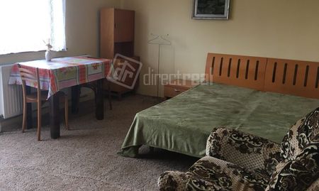 DIRECTREAL|Izba s loggiou v rodinnom dome 1. - Photo 3