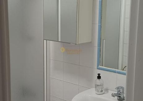 Medium Term rental from 01/10/2025-30/04/2026 Beautiful apartment 10 meters from the Paseo Marítimo of Fuengirola.