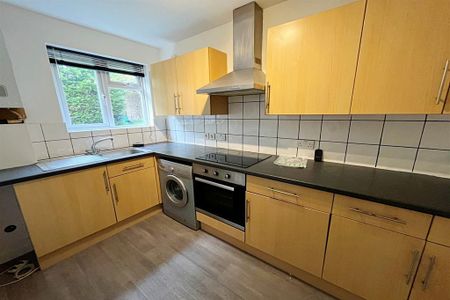 1 bedroom flat to rent - Photo 4