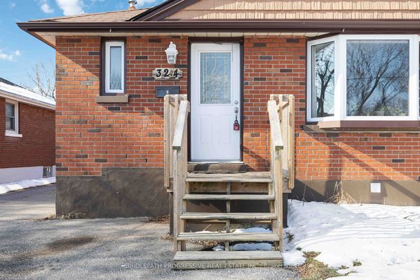 Detached Home For Lease | E8086328 - Photo 1