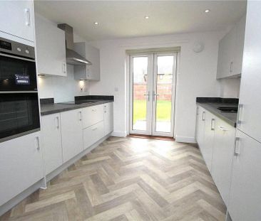 3 bedroom detached house to rent - Photo 4