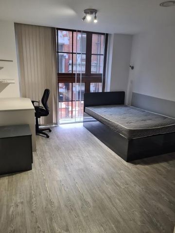 5 bedroom flat share to rent - Photo 3