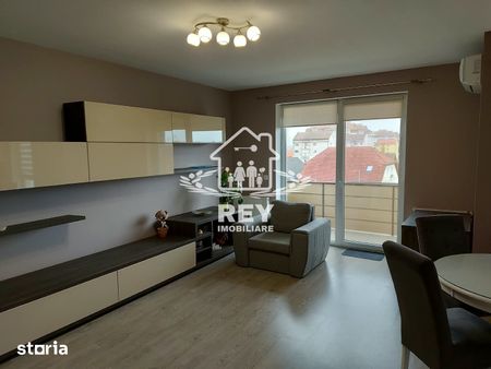 Se închiriază apartament modern 3 camere , zona Turnisor, P privata - Fotografie 5