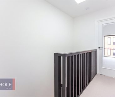 4 bedroom terraced house to rent - Photo 4