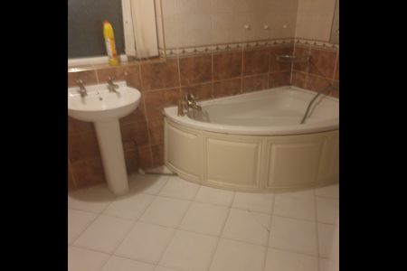 3 Bed Flat, Queens Drive, L4 - Photo 5