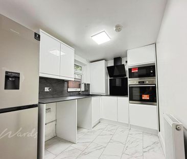 2 bedroom end of terrace house to rent - Photo 4