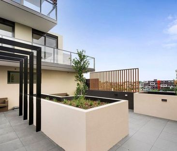 1 Bedroom with Large Alfresco Space! - Photo 5