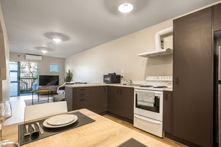 Easy care home in a great location - Photo 3