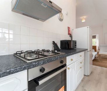 1819L Smiths Place, Edinburgh, EH6 8NT - Photo 5