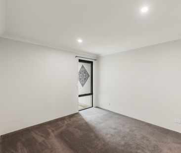 Perfect Family House in Quiet Neighbourhood at the Heart of Kwinana... - Photo 2