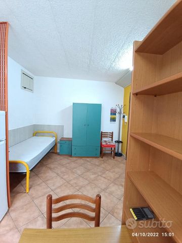 Camere x studentesse universitarie Messina Centro - Photo 3
