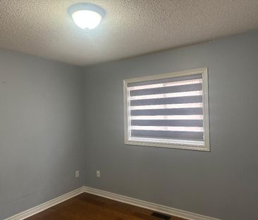 For Lease - 5 Sea Lion Road, Brampton, Ontario - Photo 5