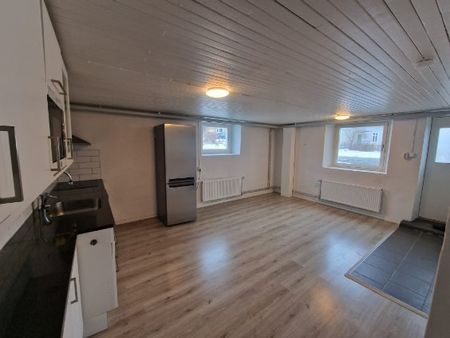 Malmgatan, Sköldinge - Photo 2