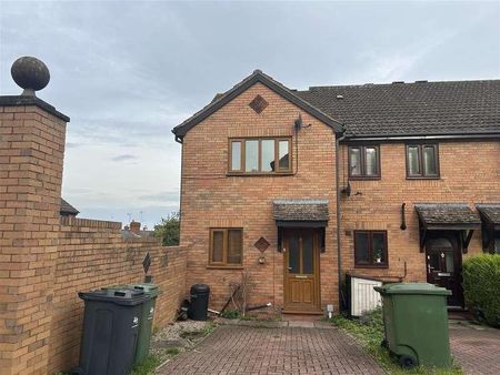 Clayfield Drive, Malvern, WR14 - Photo 2