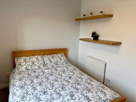 1 Bed Flat, South Gyle Wynd, EH12 - Photo 5
