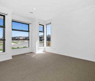 Convenient Low Maintenance Living! - Photo 6