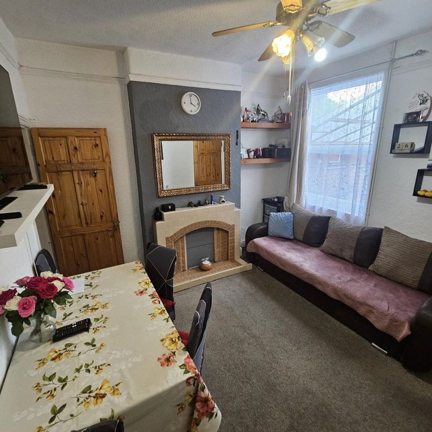 Broomfield Road, Coventry, Earlsdon - Photo 1