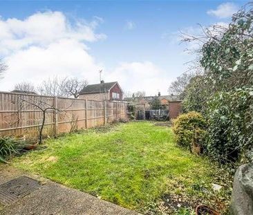 Farm Close, Harpenden, AL5 - Photo 2