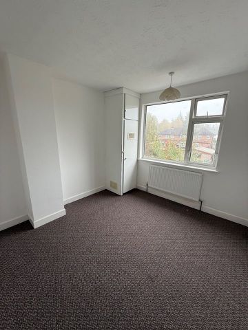3 Bed Terraced House, Macdonald Road, CV2 - Photo 4