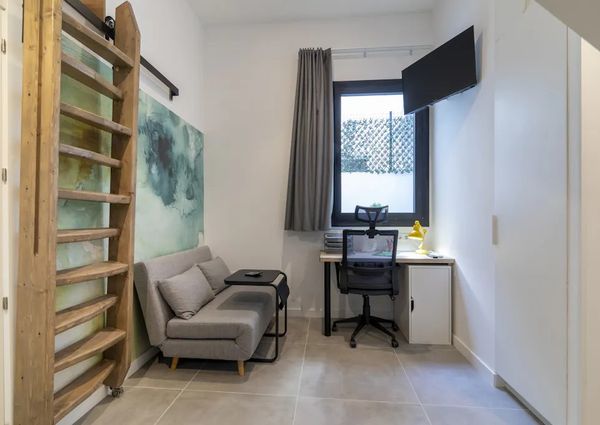 Carrer Germans Villalonga, Valencia, Valencian Community 46020