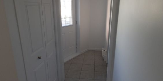 Logement 4 1/2 Demi Sous-sol Triplex - Photo 3