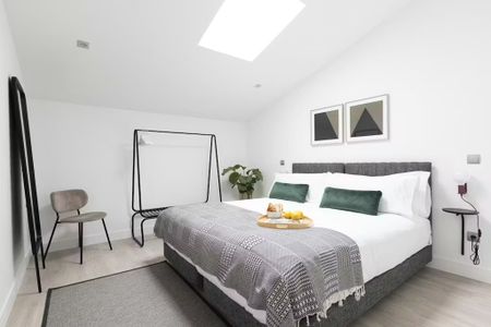 Calle del Carmen, Madrid, Community of Madrid 28013 - Foto 3