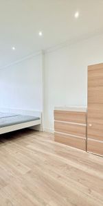 Westway, East Acton, London, W12 0SD - Photo 3