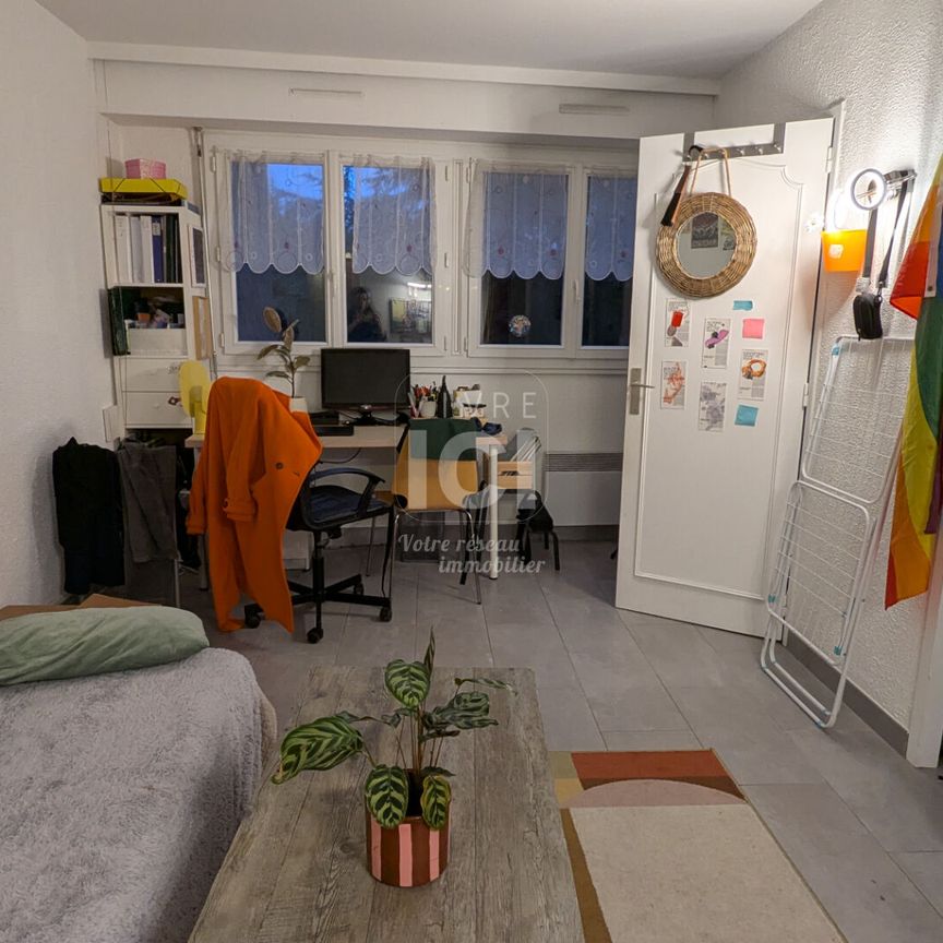 Location Appartement 1 pièce 31m² - Photo 1