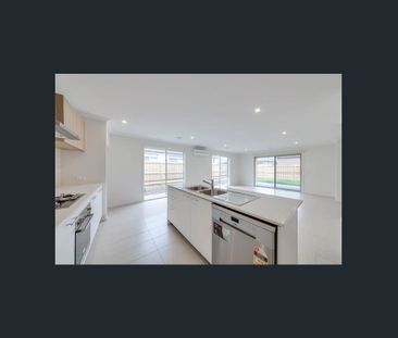 Spacious 4 bedroom home in Bloom Estate - Photo 4