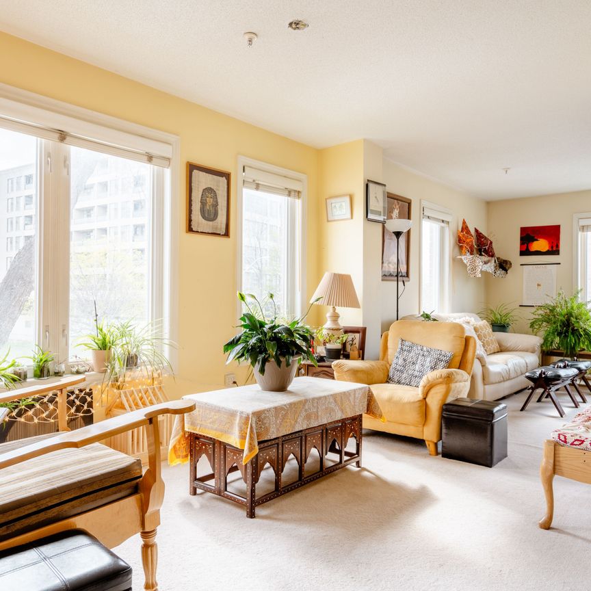 For Lease - 6A Leaside Park Drive, Toronto, Ontario - Photo 1