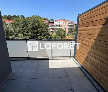 Appartement 2 pièces 32m2 MARSEILLE 11EME 699 euros - Photo 1