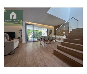 Luxury Semidetached House for rent in Charneca de Caparica, Portugal - Photo 3