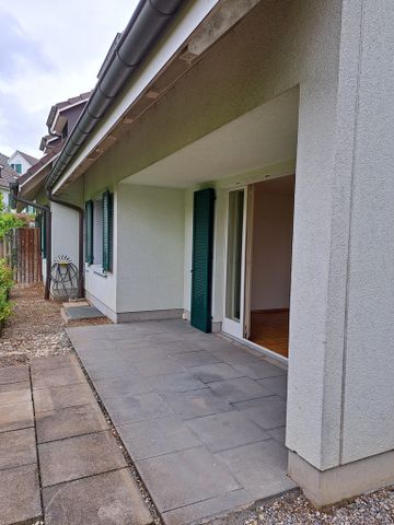 GROSSE 3-ZIMMERWOHNUNG MIT GARTENSITZPLATZ IM SCHÖNEN PFEFFINGEN - Photo 4