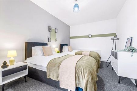 15 bedroom detached house to rent - Photo 4