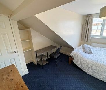 Room in a Shared House, Neill Road, S11 - Photo 4