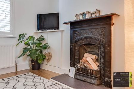 49 Victoria Road, Bangor, BT20 5ER - Photo 3