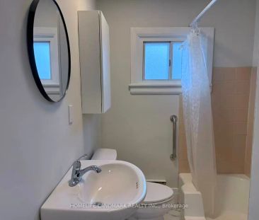 393 Glenholme Avenue #(Main) - Photo 5