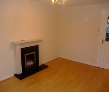 2 bedroom semi-detached house to rent - Photo 4