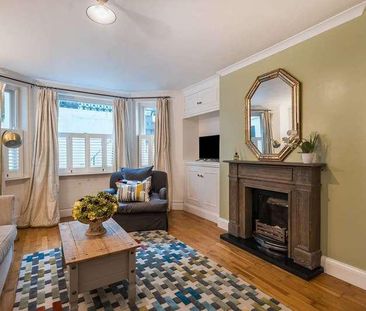 Comeragh Road, Barons Court, W14 - Photo 3