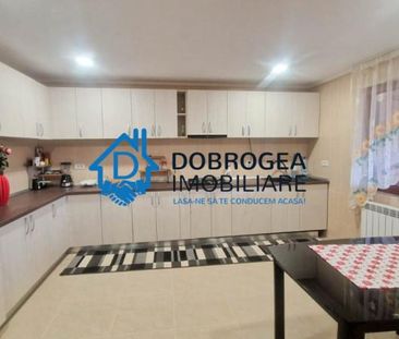 APARTAMENT 4 CAMERE - SUPRAFATA 180 MP+TERASA 30 MP - Fotografie 5
