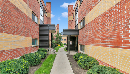 Westminster - Photo 2