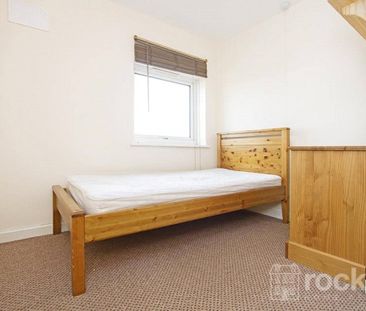 Sillitoe Place, Penkhull, Stoke On Trent, ST4 - Photo 6