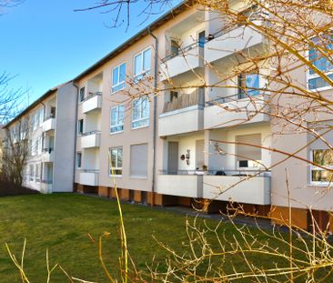 Frisch gedämmte 3-Zimmer-Wohnung Nähe Schulzentrum in Korbach - Photo 1