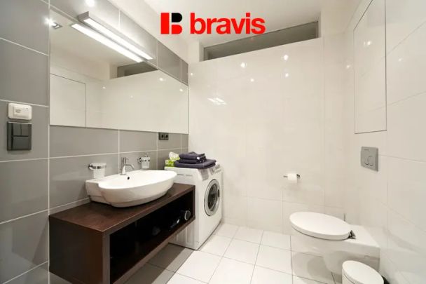 Pronájem bytu 2+kk, Brno - střed, ul. Kopečná, kompletně zařízený, možnost parkování, výborná dostupnost - Fotografie 1