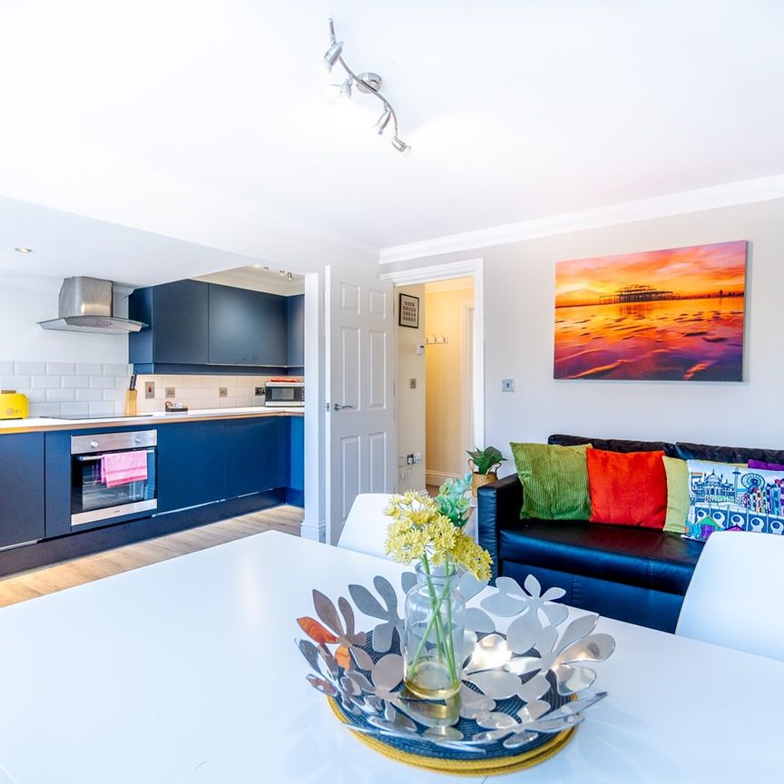 2 Bed Flat, Brunswick Fab Pad, BN3 - Photo 1