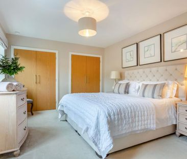 4 bedroom terraced house to rent - Photo 3