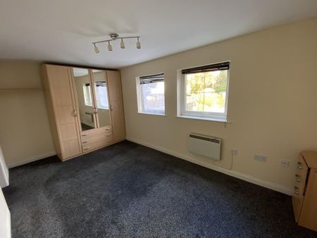 2 bedroom apartment to rent - Photo 4