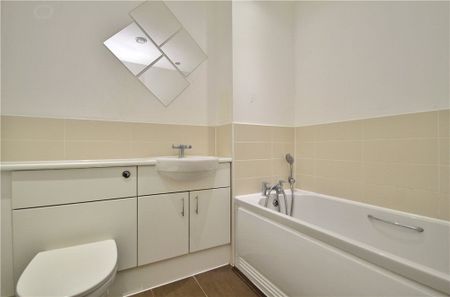 Guildford Road, Woking, Surrey, GU22 7RF - Photo 5