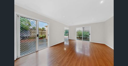 Spacious 5-Bedroom Family Home with Ducted Air and Media Room - Photo 3