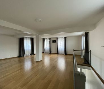 Location appartement 4 pièces, 113.00m², Fontenay-le-Comte - Photo 2